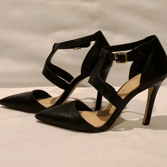 Sexy strap black heels - Picture 2 of 6